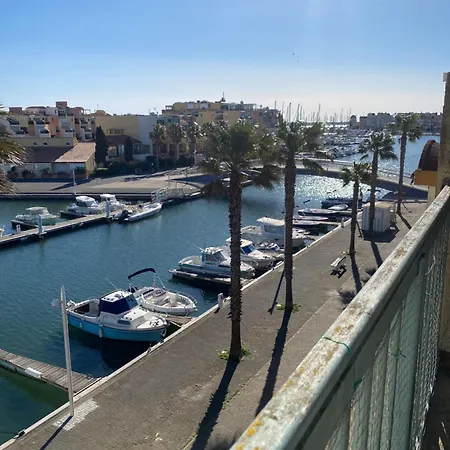 Pause Soleil Apartment *